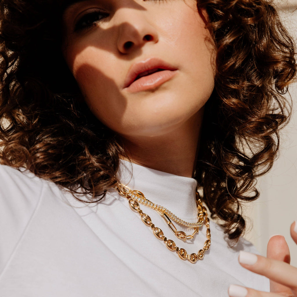 Lucent Capsule Necklace