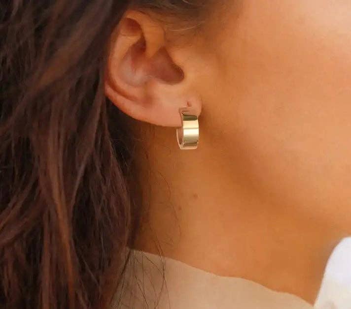 The Lucent Classic Hoops