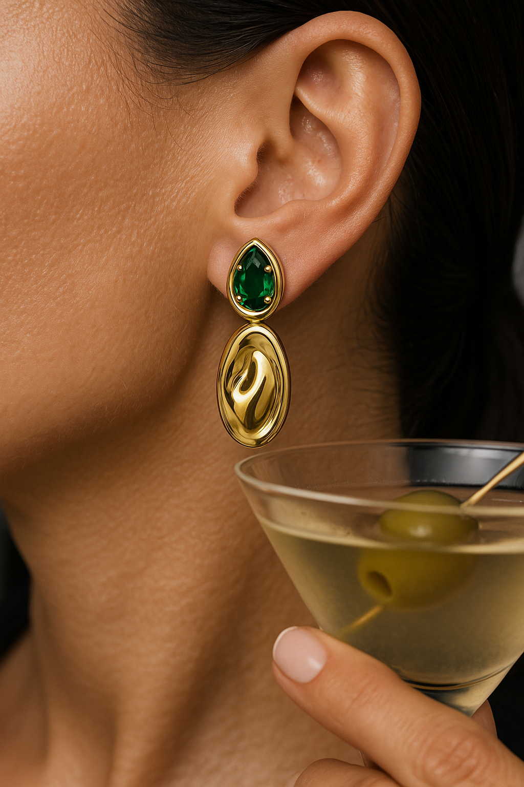 The Esmeré Earrings