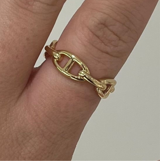 The Lucent Nexus Ring