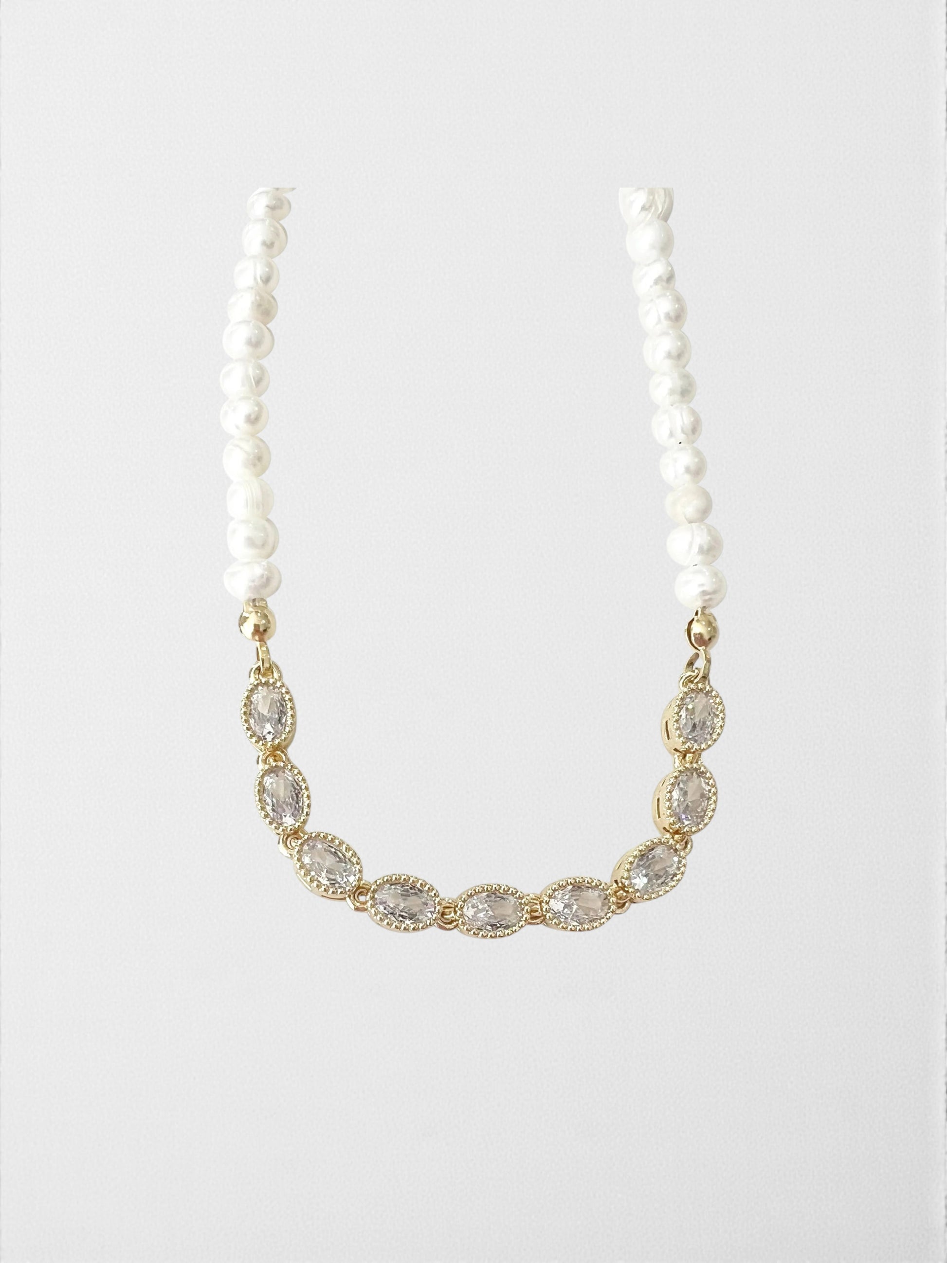 The Aurelia Pearl Necklace