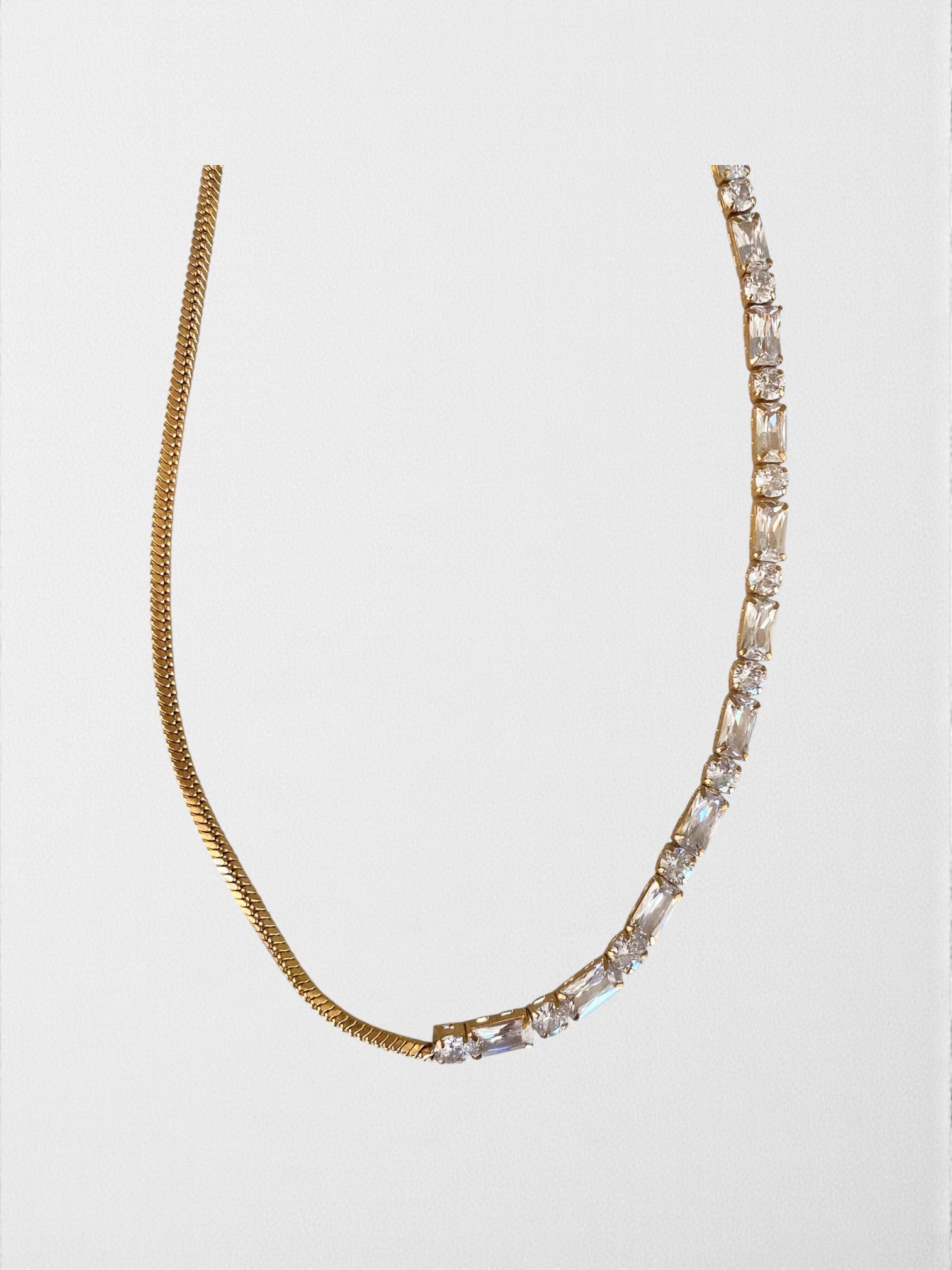 The Dualité Necklace