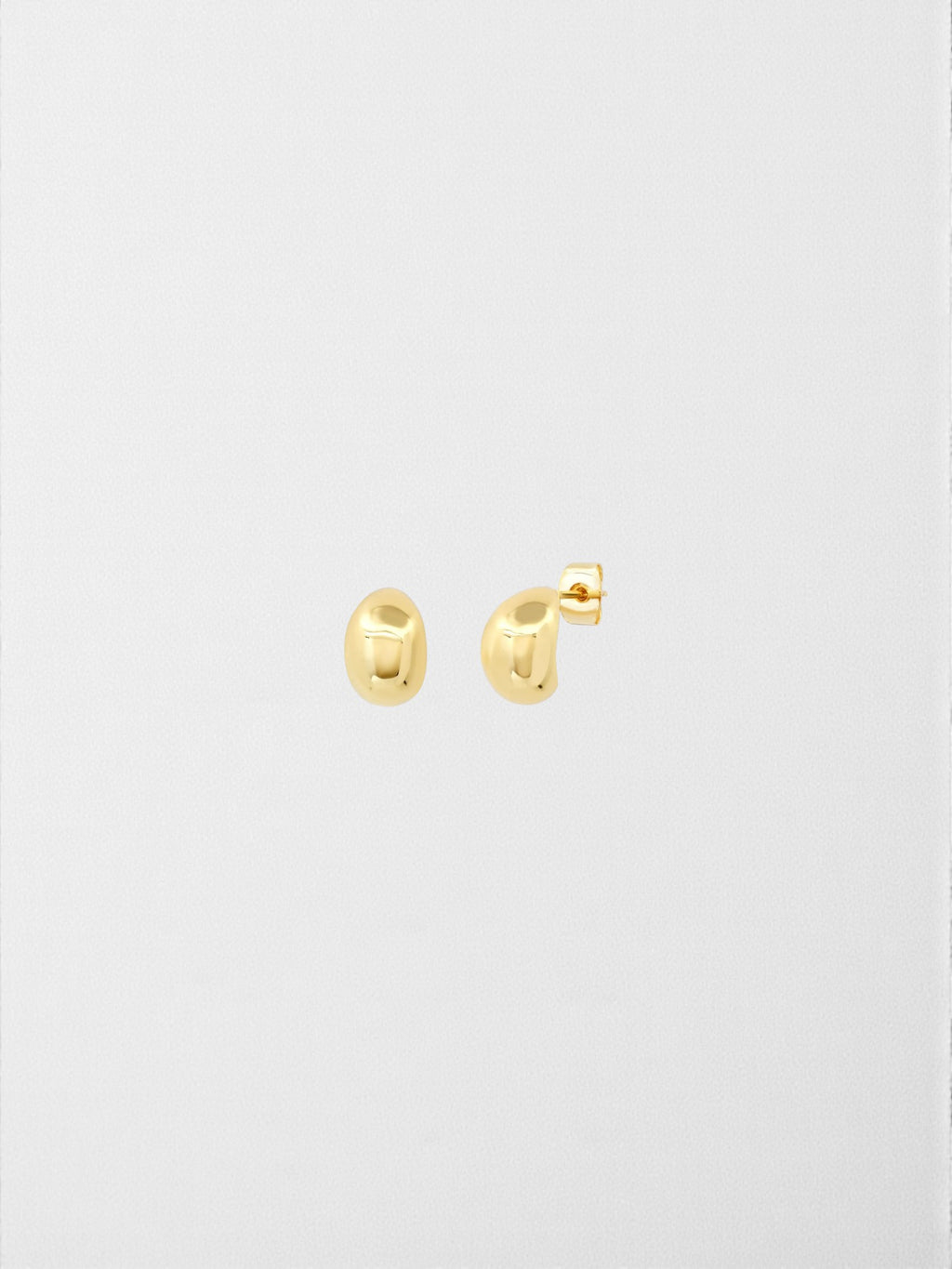 The Lucent Dome Studs