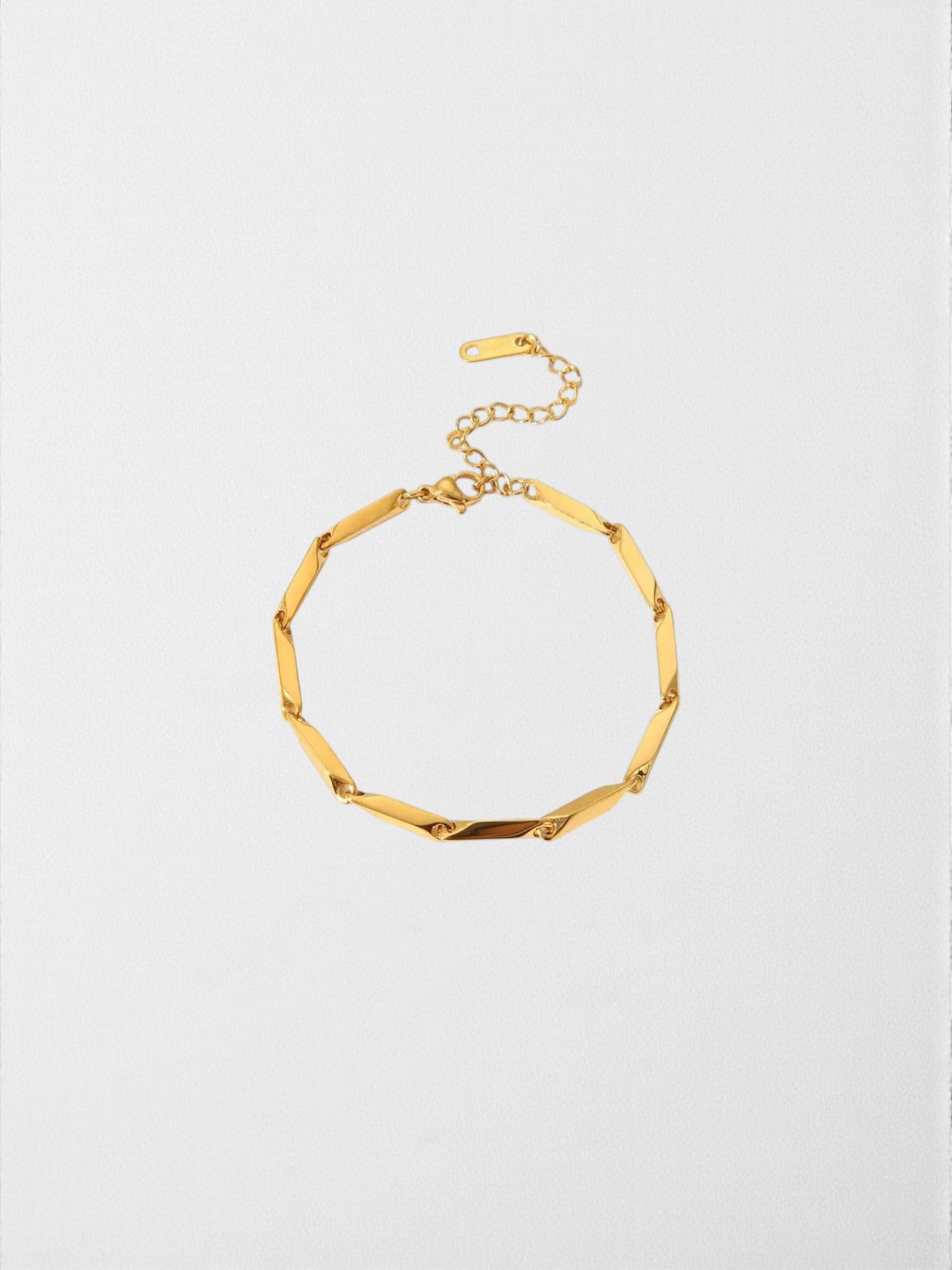 The Lucent Bar Bracelet
