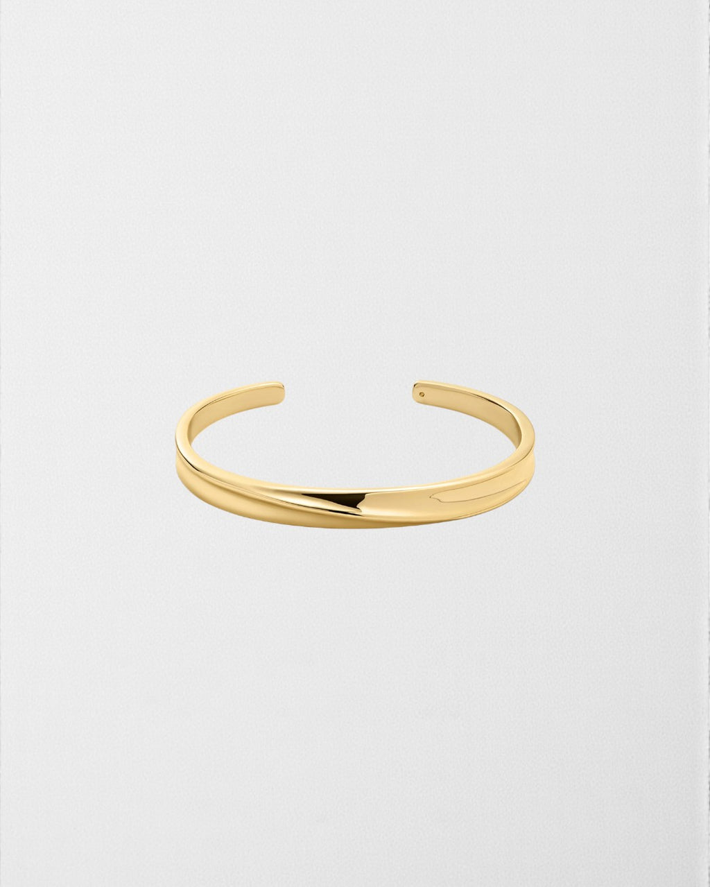 The Élan Twist Bangle