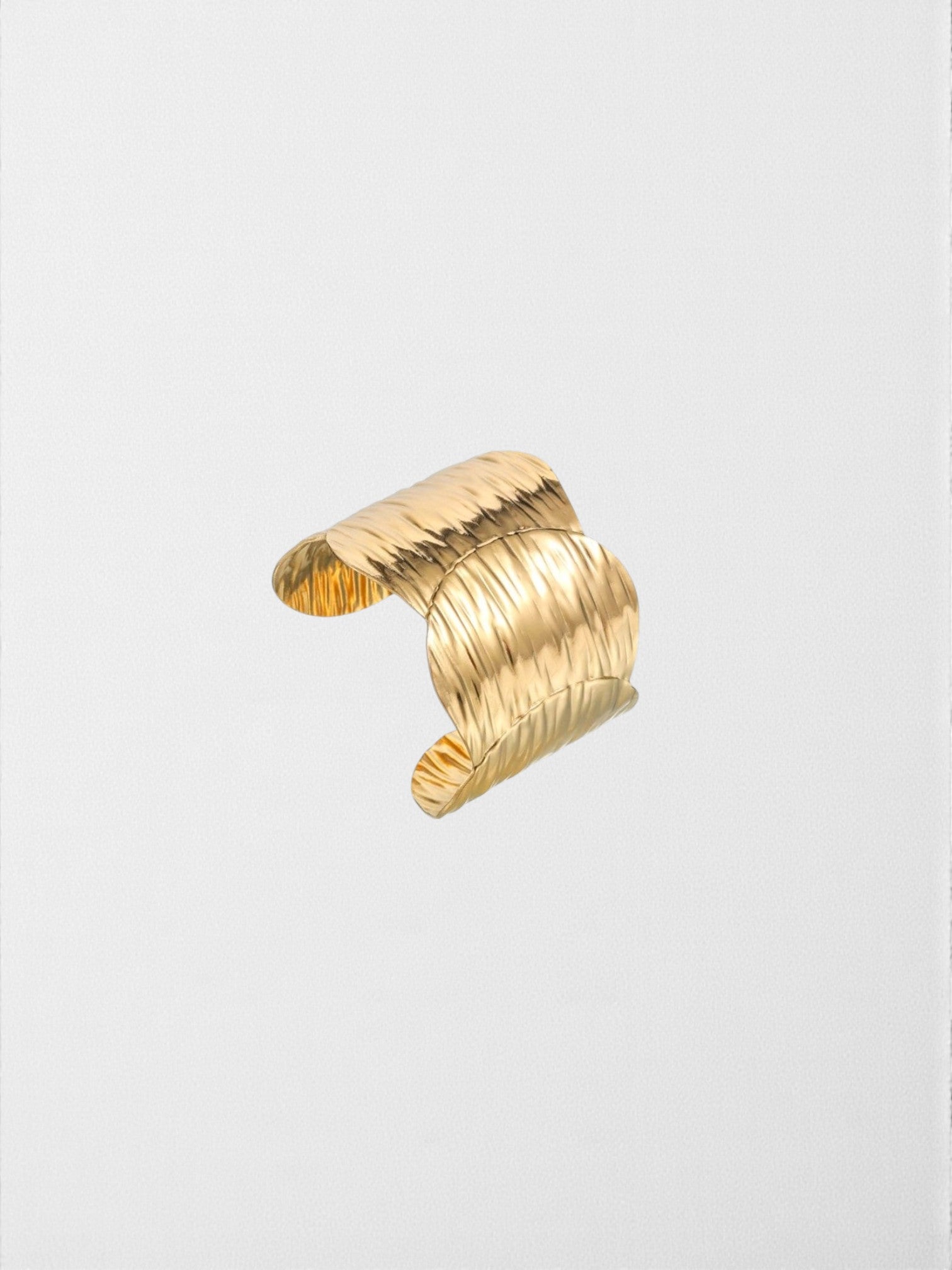 The Lucent Wave Cuff