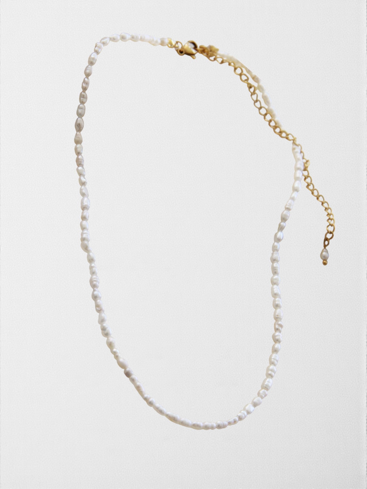 The Lune Pearl Choker