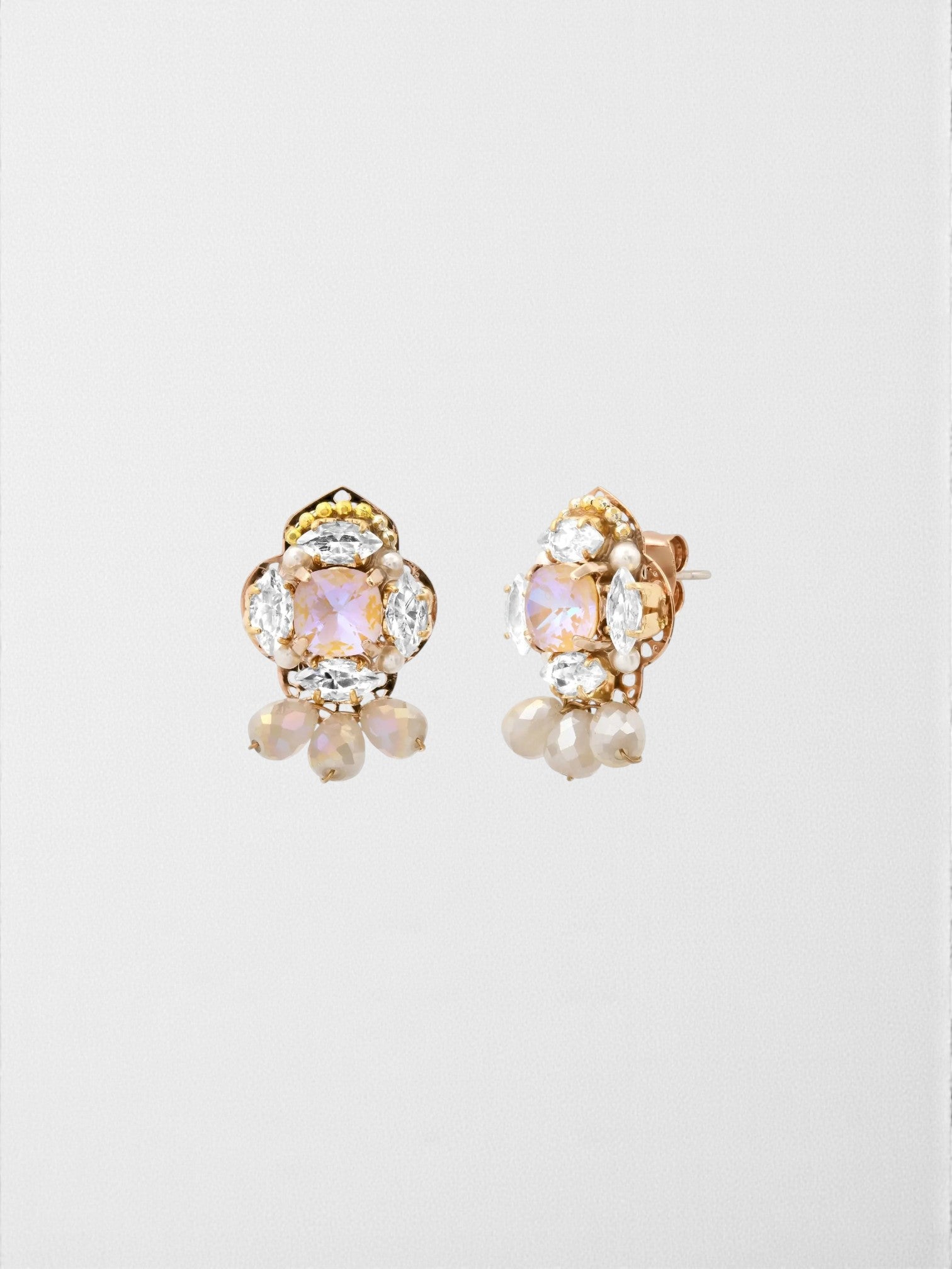 The Élise Studs