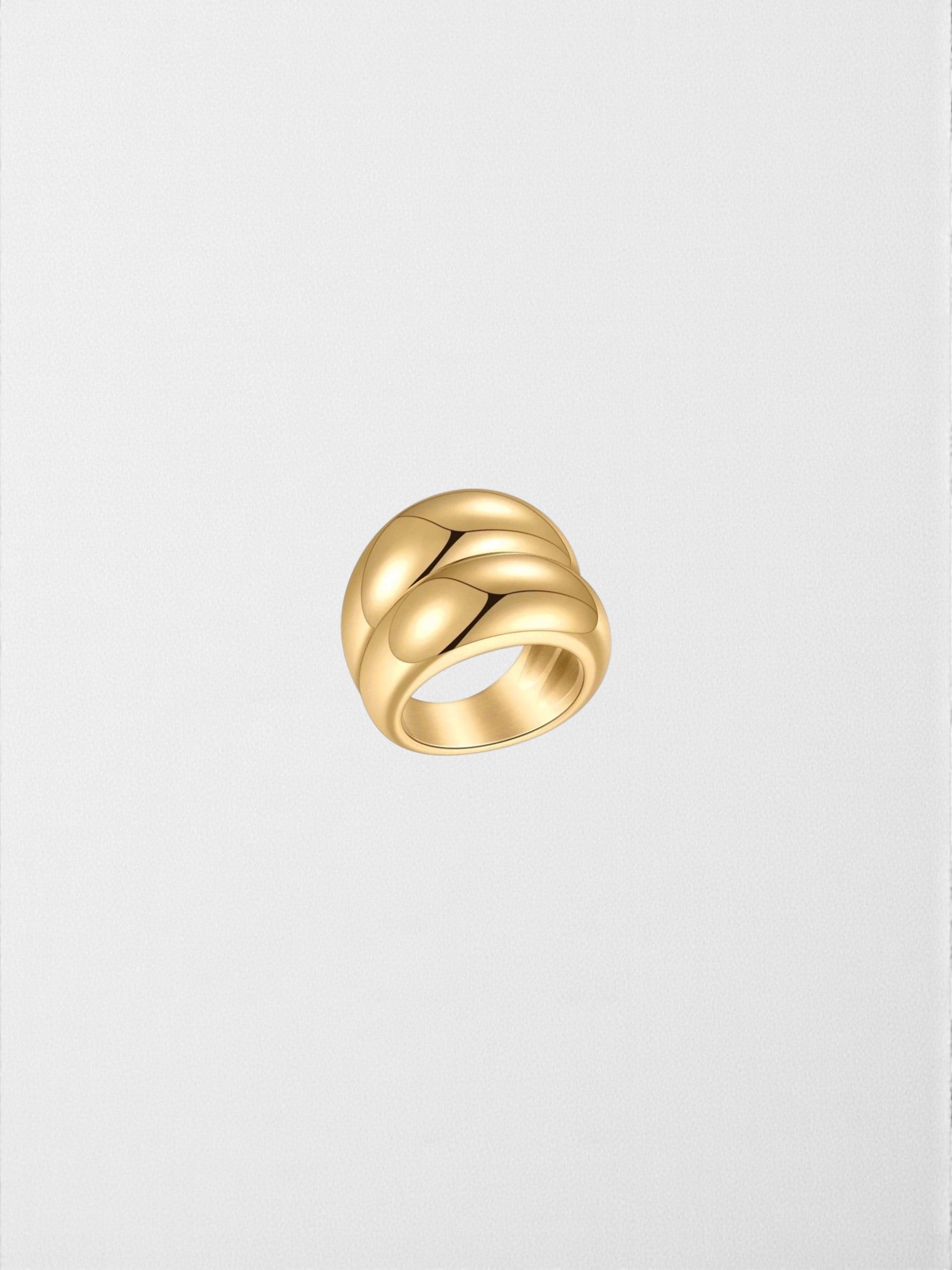 The Lucent Dome Ring