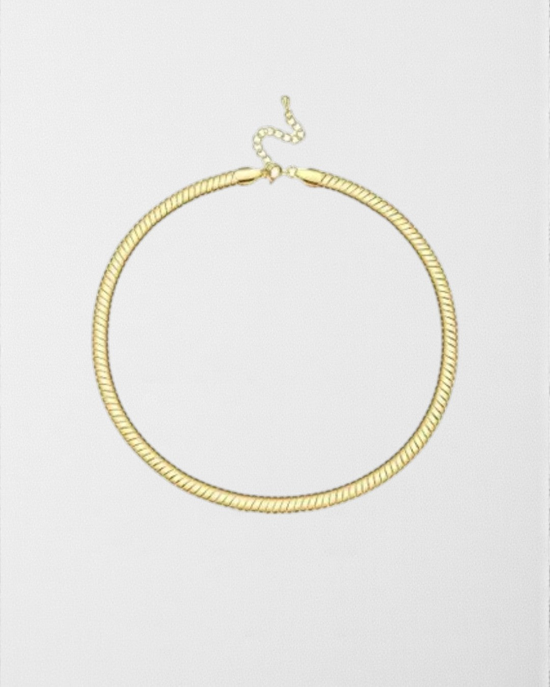 The Lucent Snake Choker