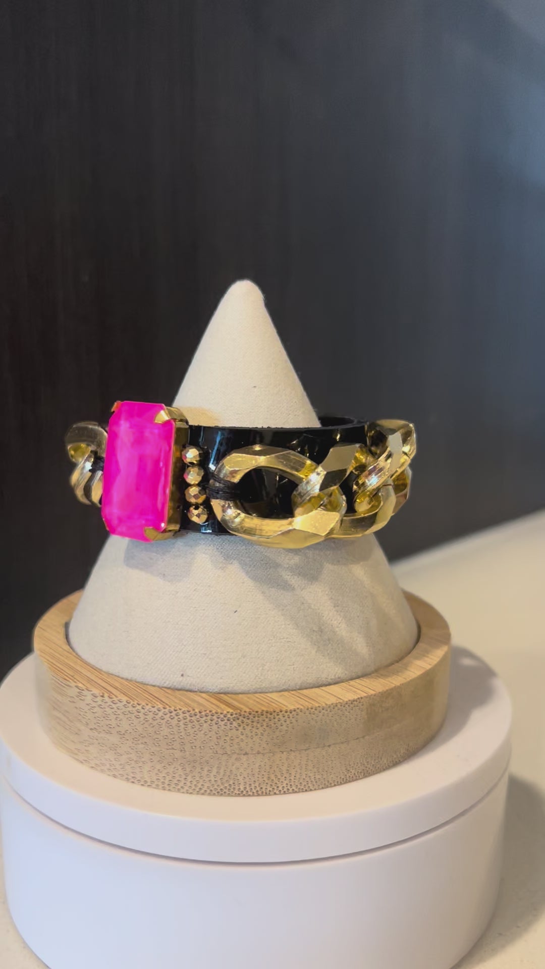 The Roxanne Cuff